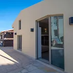 Manthos Beachfront Luxury Suite